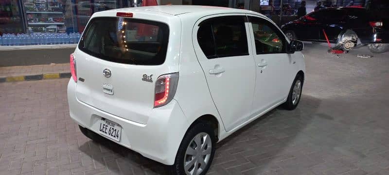 Daihatsu Mira 2014 2