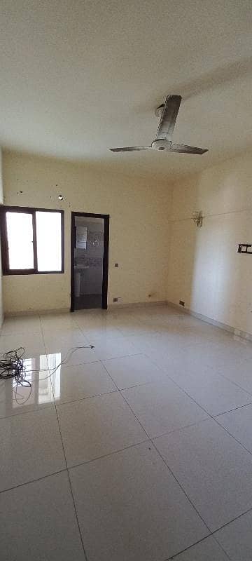 3 Bed Dd West Open Semi Furnished Flat For Sale In Saima Jinnah Avenue 19