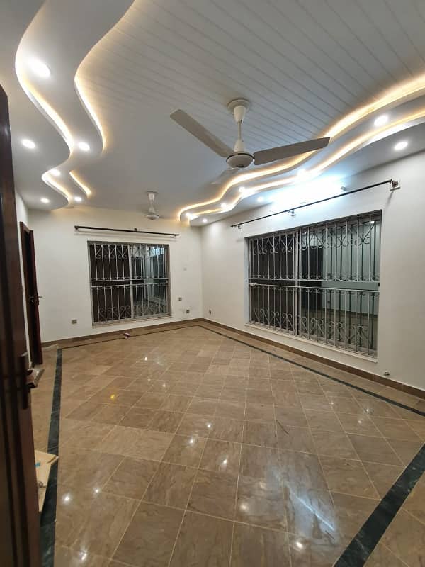 7 Marlas Ground floor All Basic Facilities Near Market and Mosque G-14/4 4