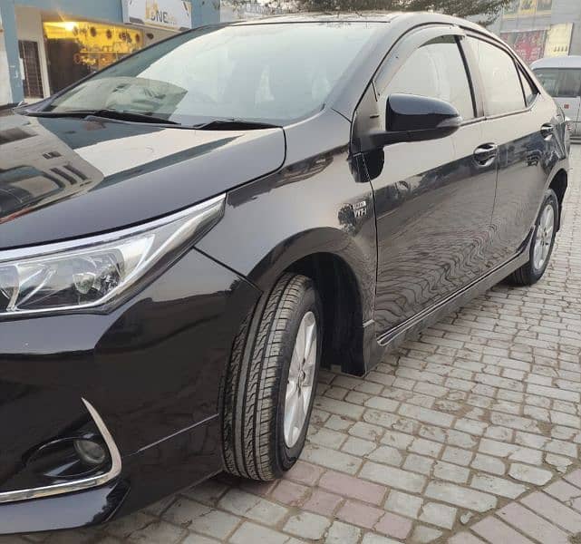 Toyota Corolla Altis 2016 4