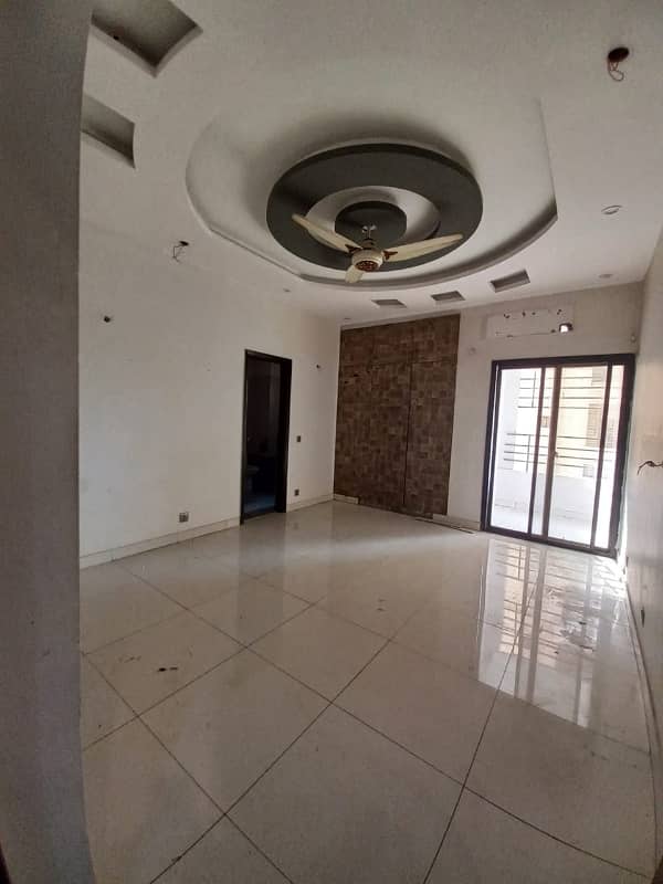 03 Bed Flat For Sale In Saima Jinnah Avenue 3