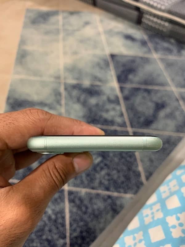 IPHONE 11 [128gb] PTA APPROVED 10/10 condition 1