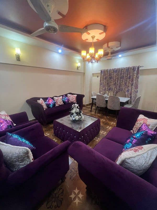 7 seater sofa set with table for sell 0