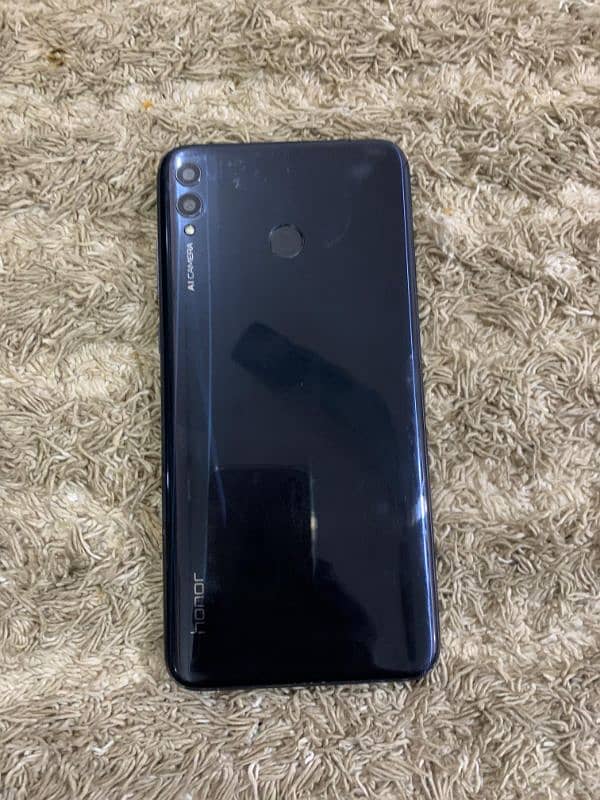 Huawei honor 8xe 4/128 PTA approved minor tuch crack but working 100% 1