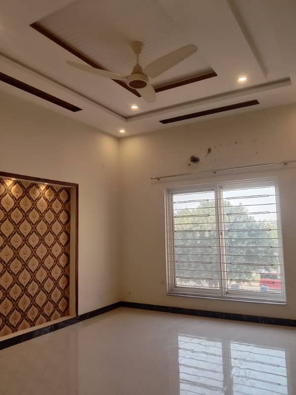 Beautiful 10 Marla Upper Portion Is Available For Rent 14