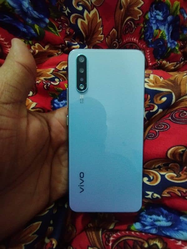 vivo s1hy hy 4/128 all only he lol mala bhai he 2