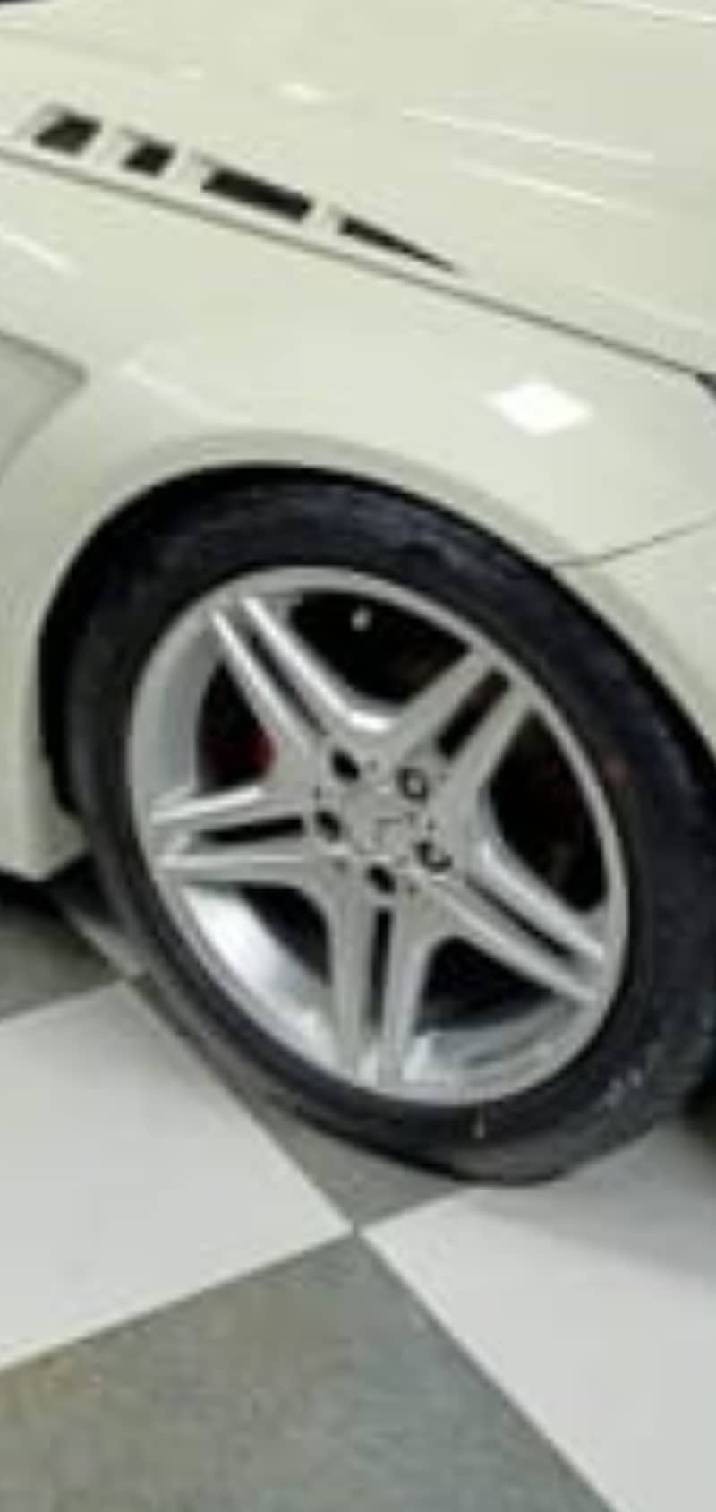 Mercedes AMG R18 rims lahore 0