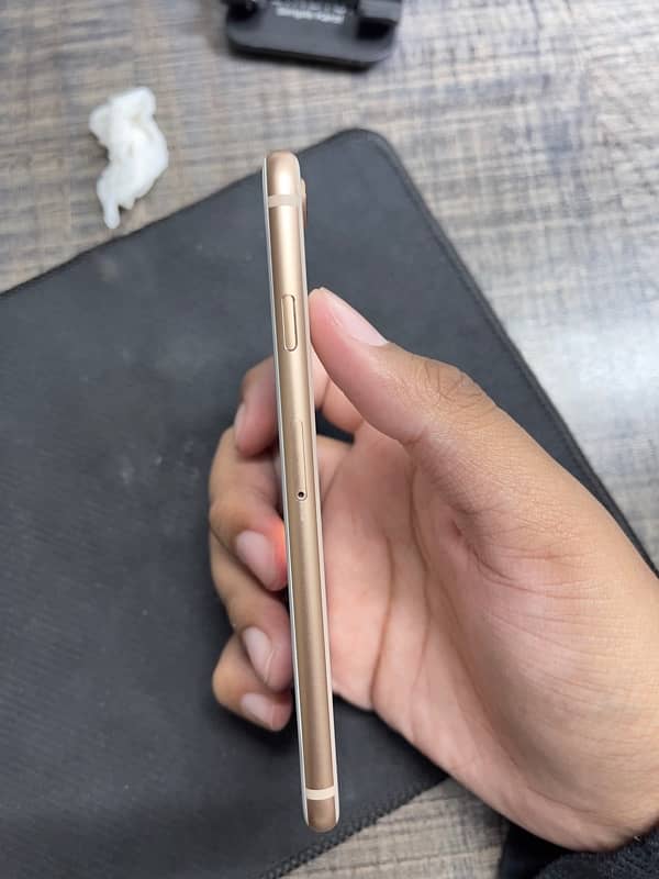 iPhone 8 non pta 9/10 gold 8