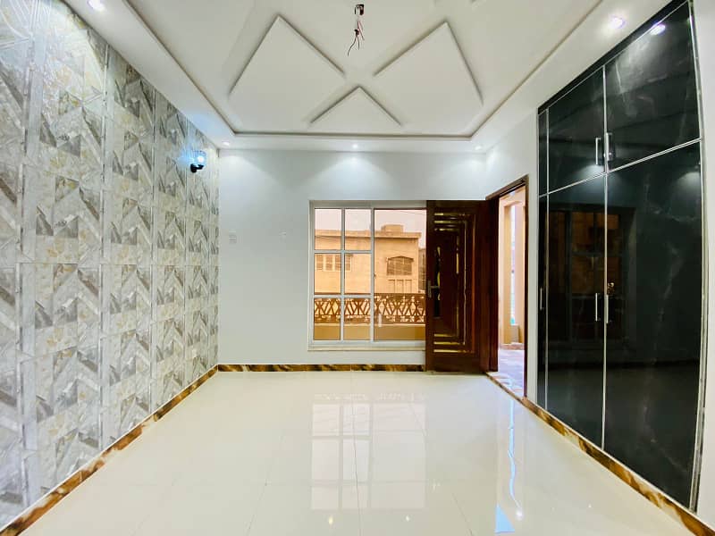 5 Marla Brand New Double Storey House For Sale in Samanabad Lahore 32