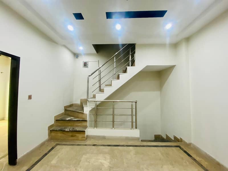 3 Marla Triple Storey Beautiful House for sale in Sant Nagar Lahore 26