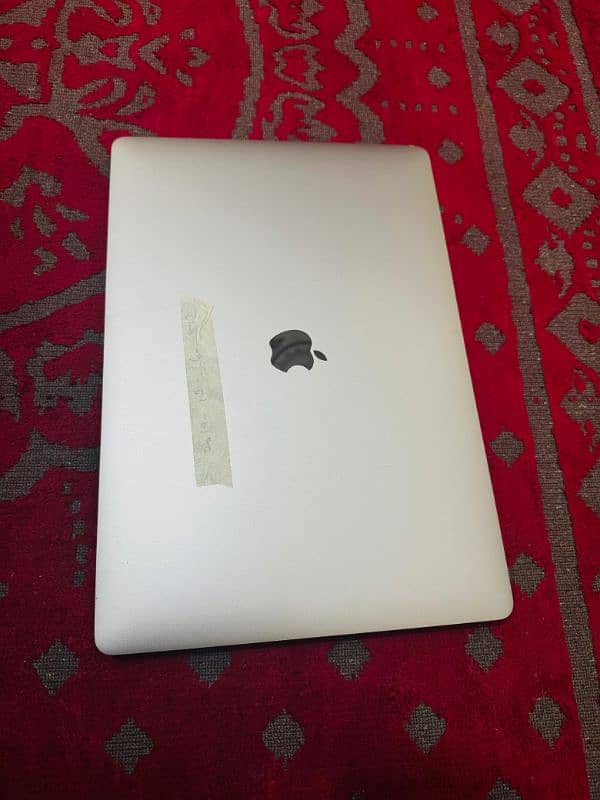 MacBook pro 2019 Model 2