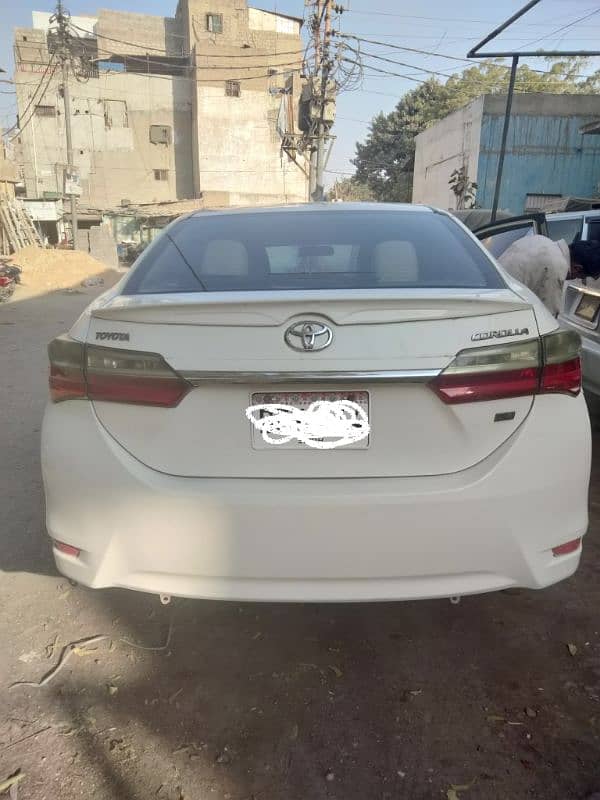 Toyota Corolla XLI 2015 10