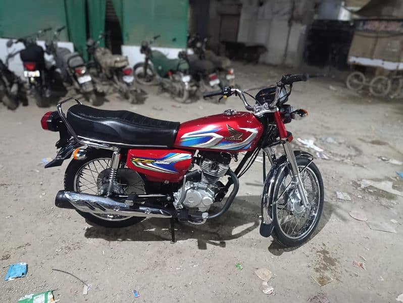 HONDA CG 125 MODEL 2022 ORIGINAL CONDITION 5