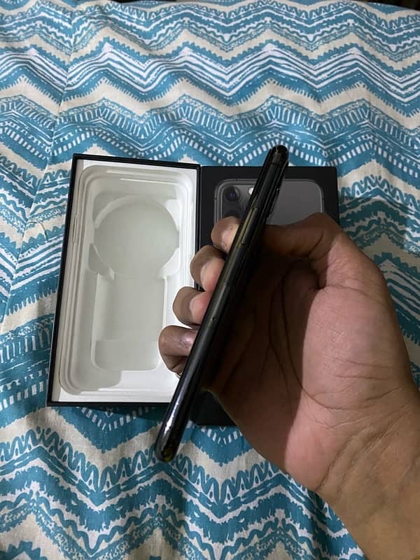 iphone 11 pro 256gb pta 3