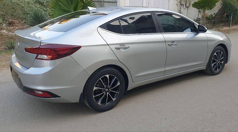 HYUNDAI ELANTRA GLS MODEL 2022 ORIGNAL CONDITION 1