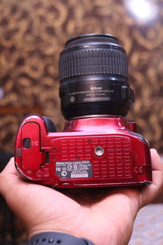 Nikon d5200 with 18/55mm Red product. 6