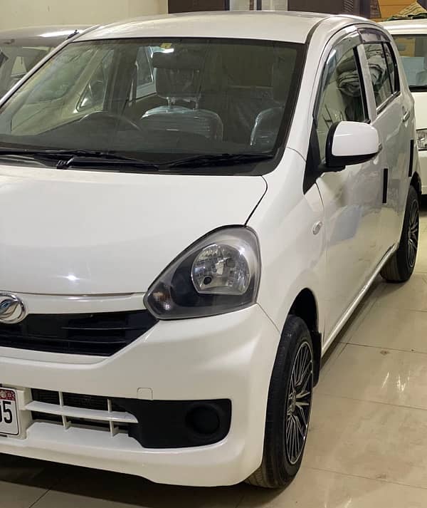 Daihatsu Mira 2014 1