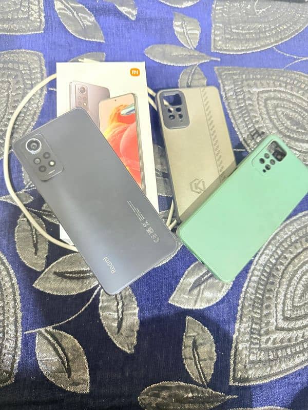 Xiaomi Redmi Note 12 pro | 256/8 gb | 10/10 condition | 2 back covers 7