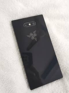 Razer Phone 2 perfect Gaming experience 8gb 64gb 120hz display Non pta