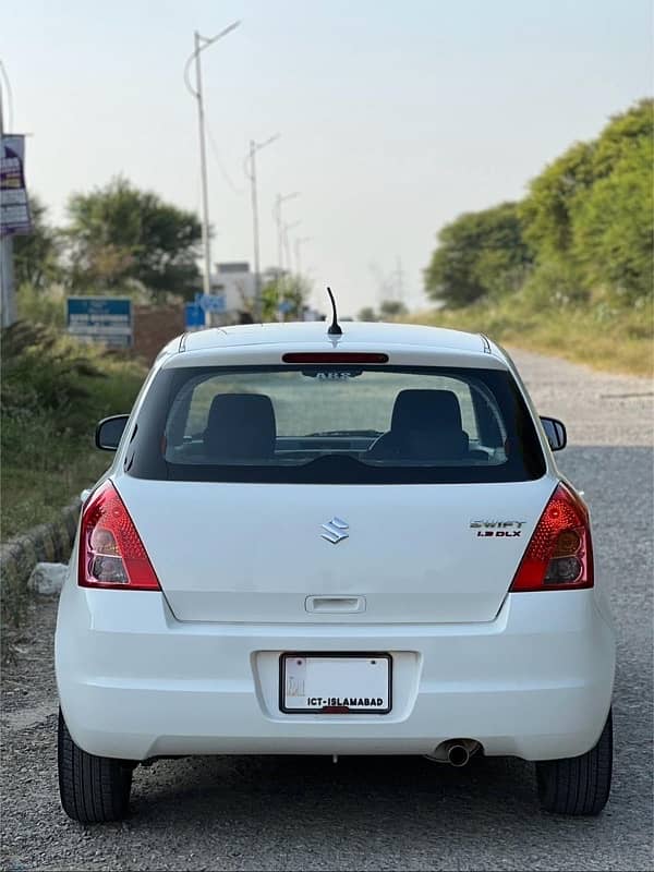 Suzuki Swift/Suzuki Swift 2018/Swift 2.3/Swift 1.3 manual navigation 1