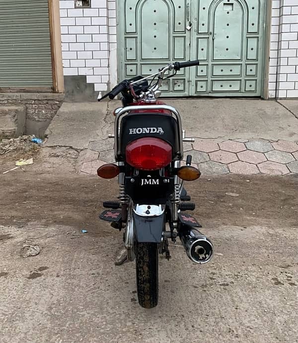 Honda 125 2014 5