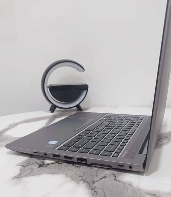 I5 Hp Zbook | Space Gray | 8th Gen | 8/256GB SSD 6