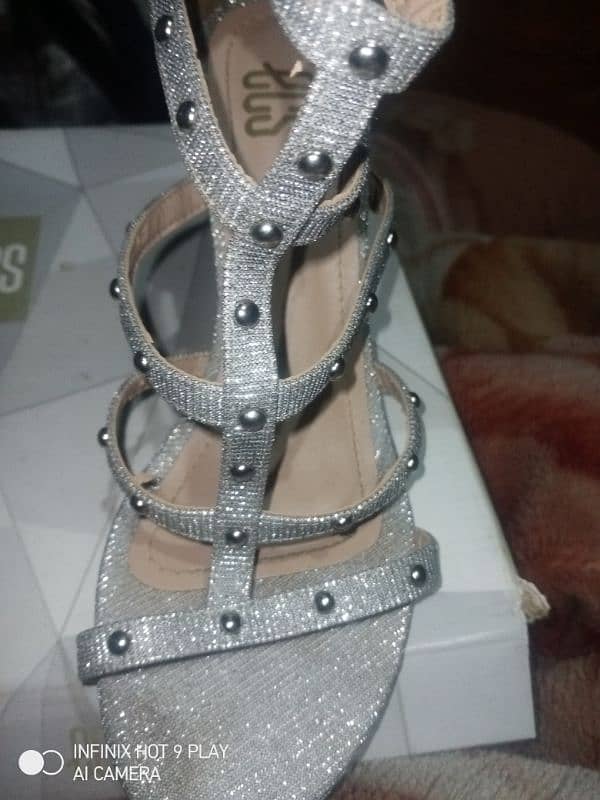 heels in pencil silver color 36 size 6