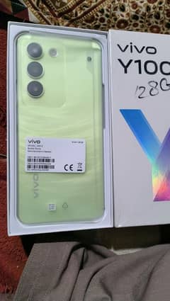 Vivo y100