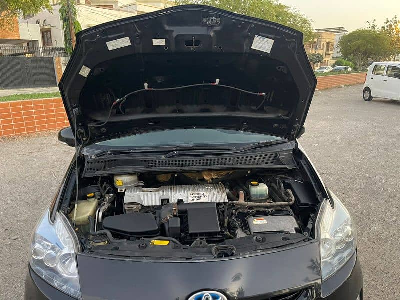 Toyota Prius 1.8 Turbo 4