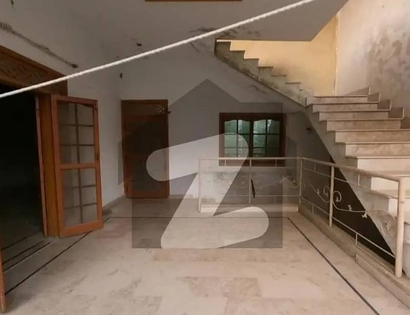 200 Sq Yards Double Story VIP Location House For Sale In Sector Y Gulshan-e-Maymar 0