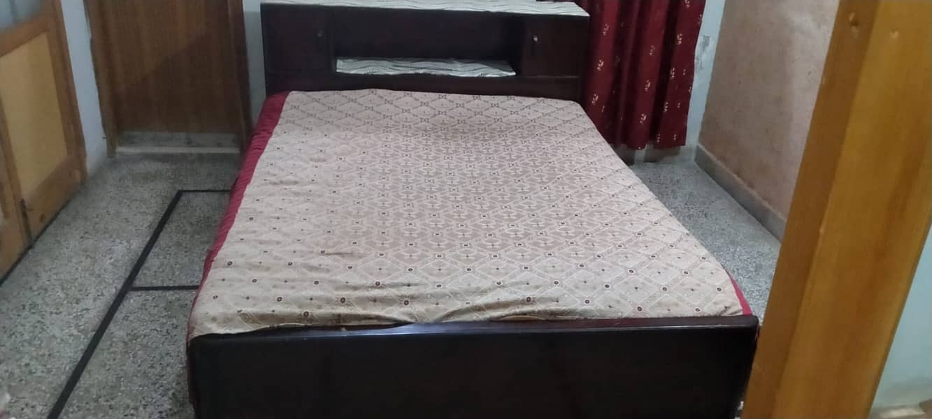 Bed for sale 0