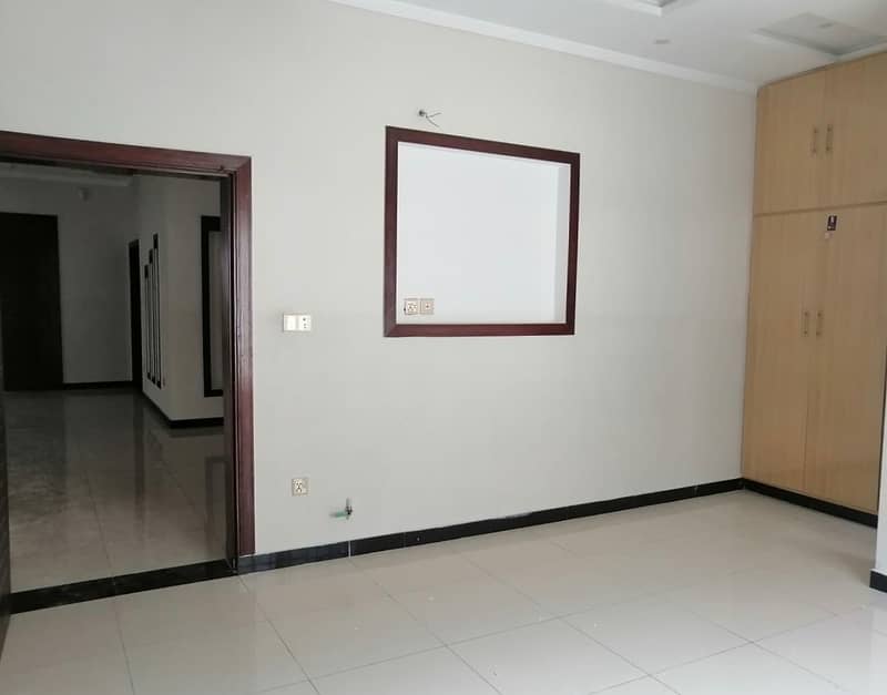 1 kanal independent uper portion for rent in korang town 2