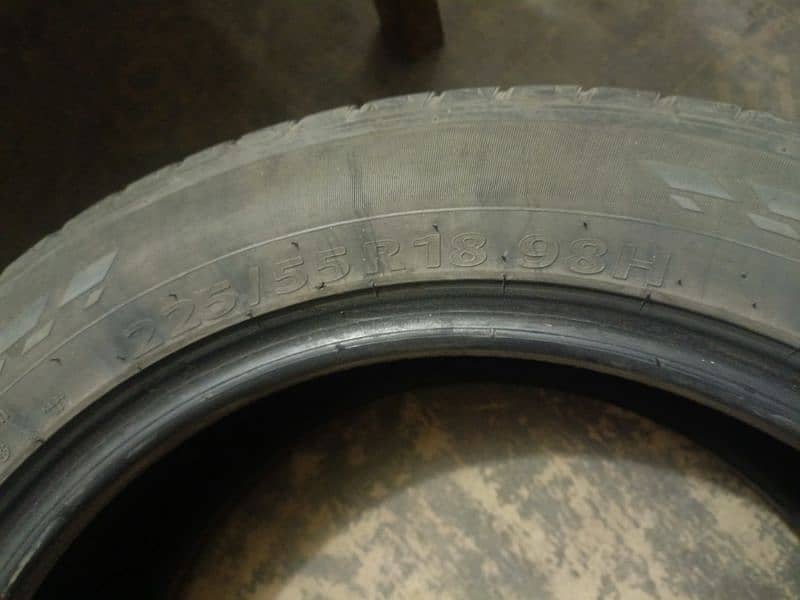 Tyre Set 225/55 R18 98H 2