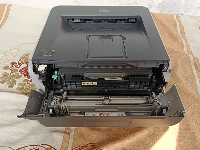 Laser Printer with wifi & Auto Duplex fresh Condition 3