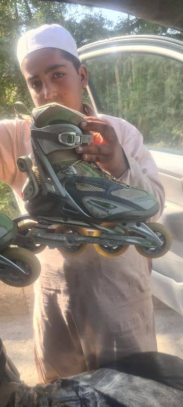 Skating shoes 5