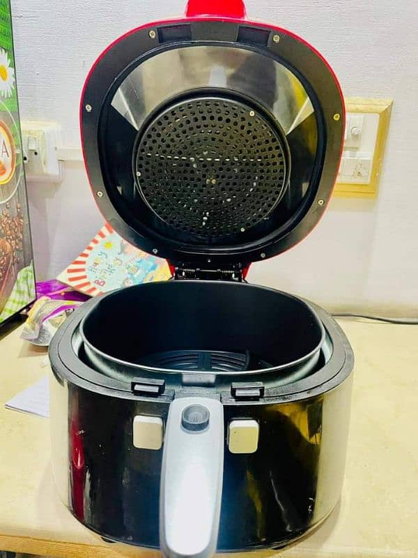 Nikai air fryer model no NAF877A 2