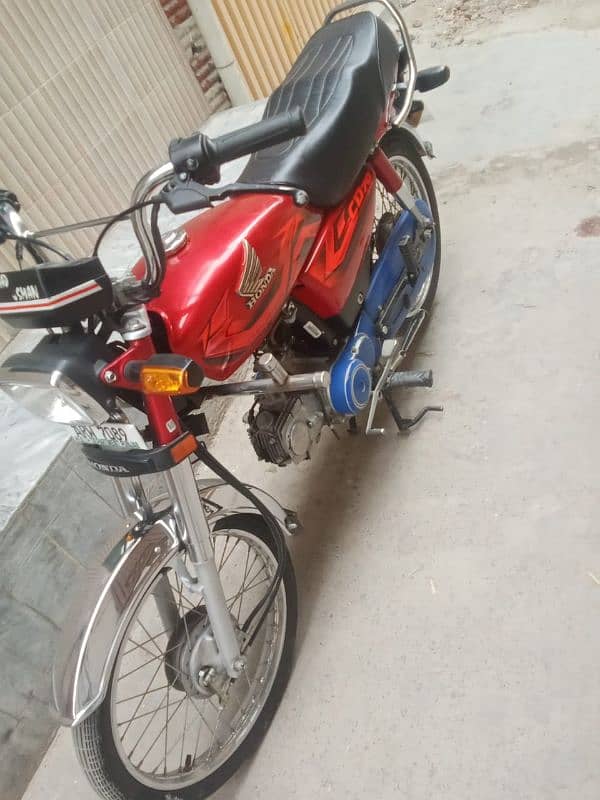 Honda cd 70  bike 2023 4