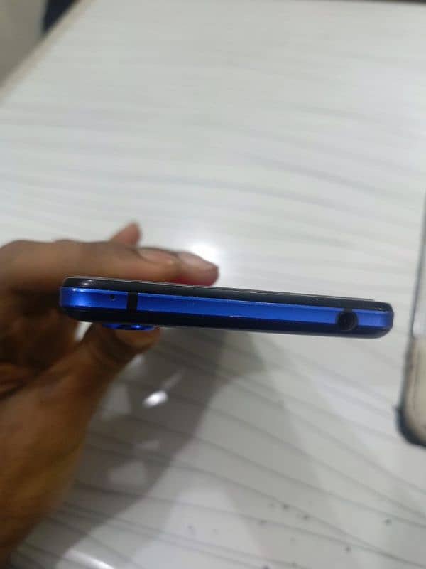 sharp Aquos r5g non pta 03270097923 2