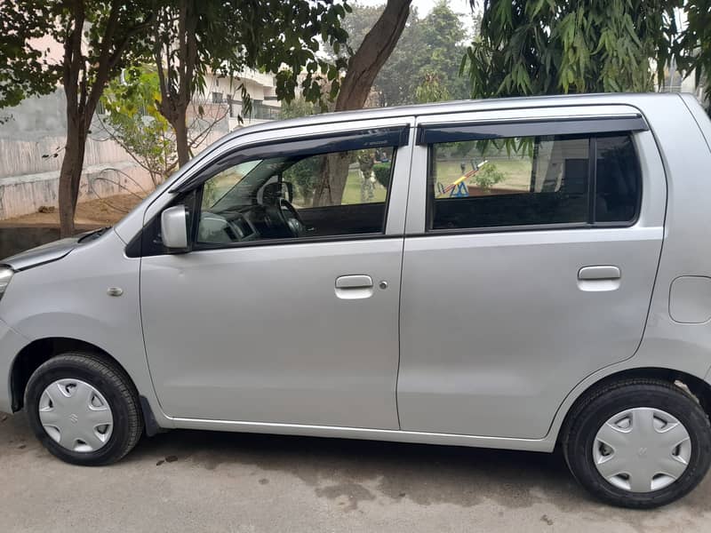 Suzuki Wagon R 2016 2nd owner loke brand new 1