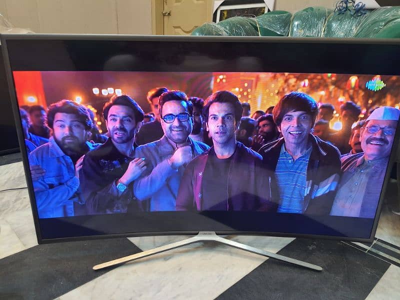 samsung led 50" smart curved led Original cam from uk (just call me) 4