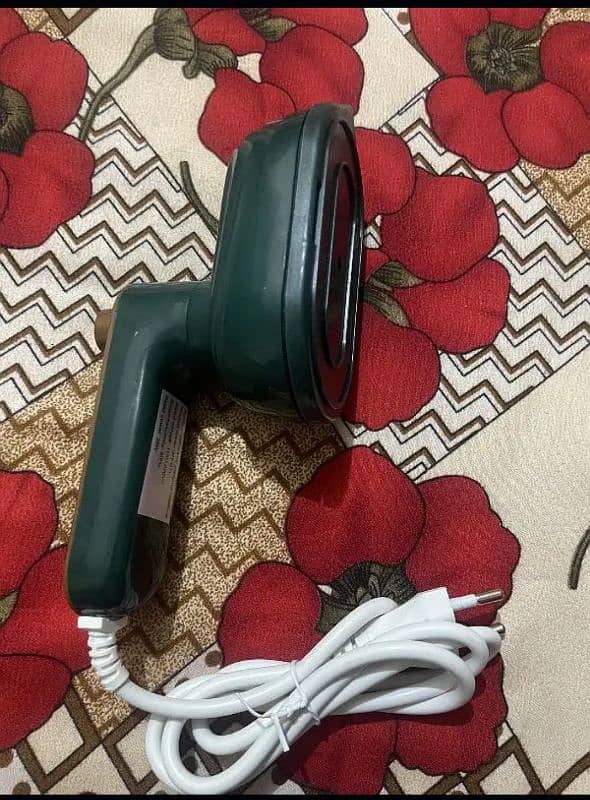 Portable Mini Iron 2