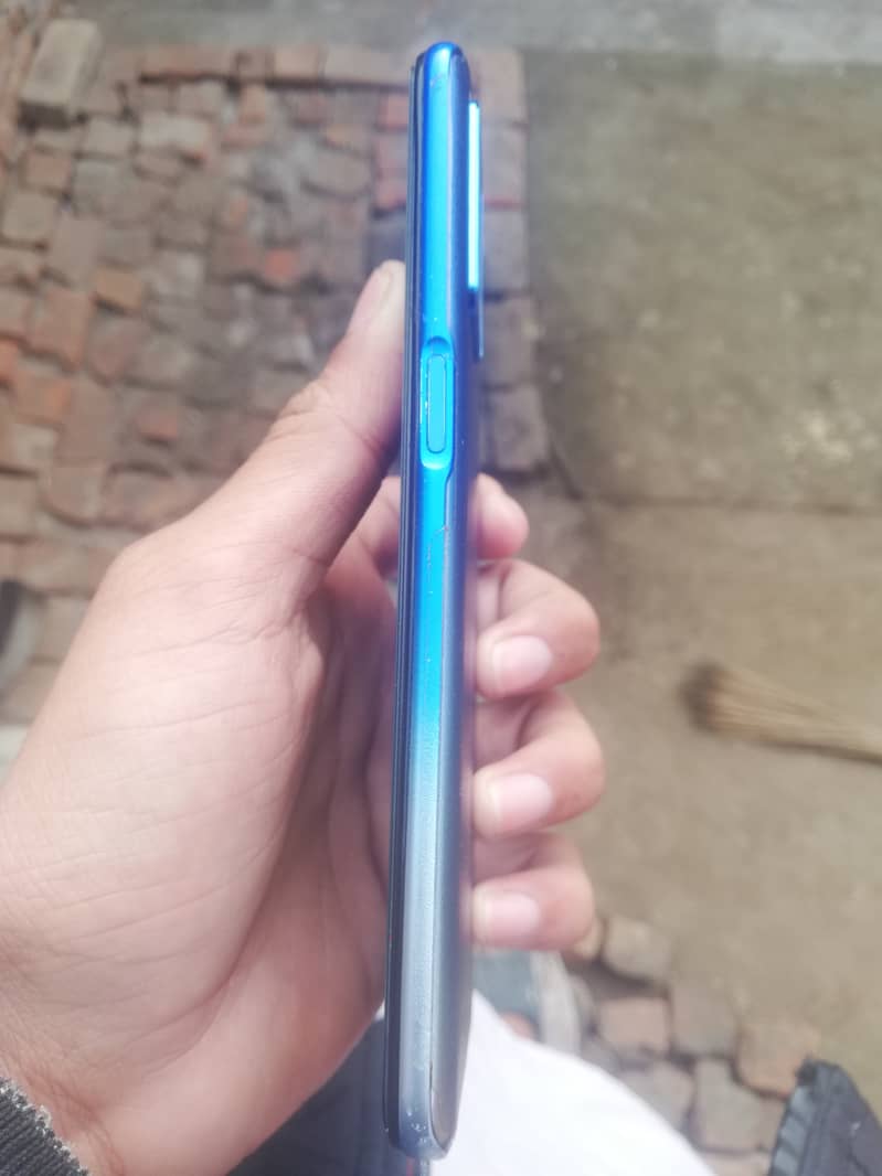 OPPO A54 0