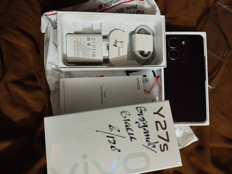 VIvo Y27s sale urgent. 2