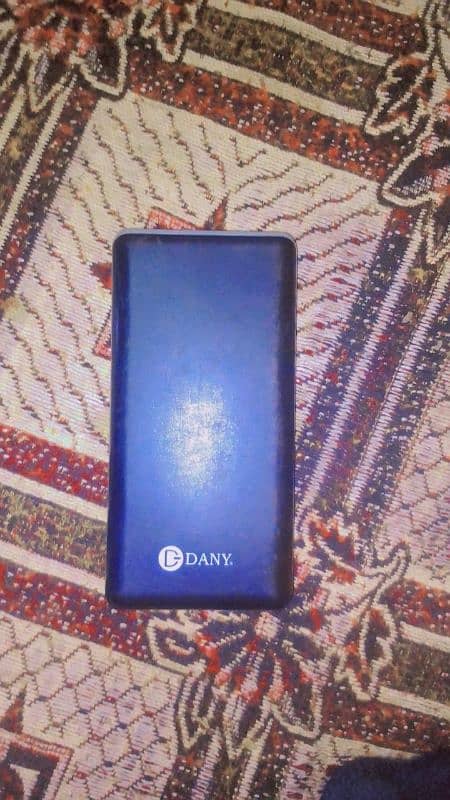 10000 mAh ,power bank 2