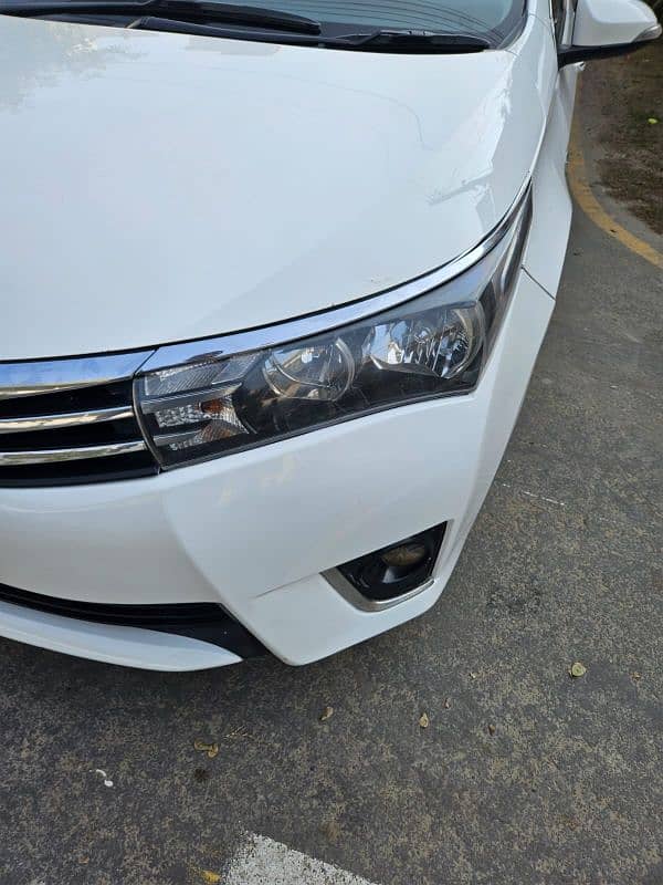 Toyota Corolla Altis 2016 1