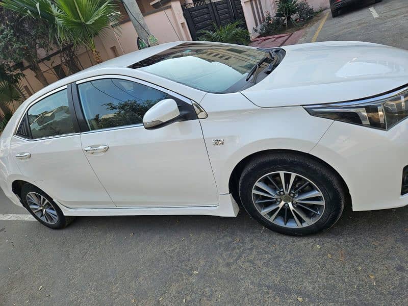 Toyota Corolla Altis 2016 6