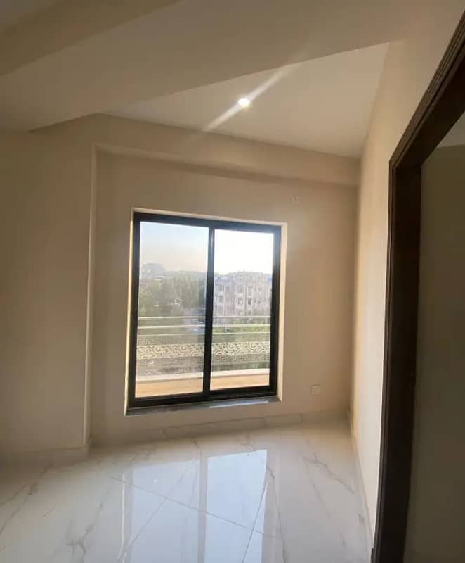 Brand New Warda Hamna 4 Tower First Floor Flat For Rent G-11/3 3