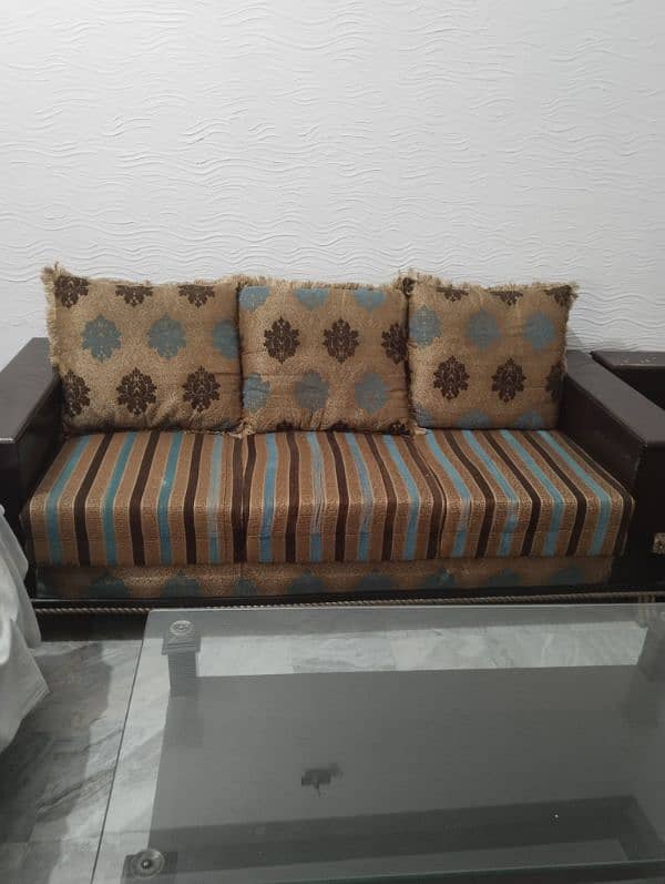 six seater wooden sofa set 0