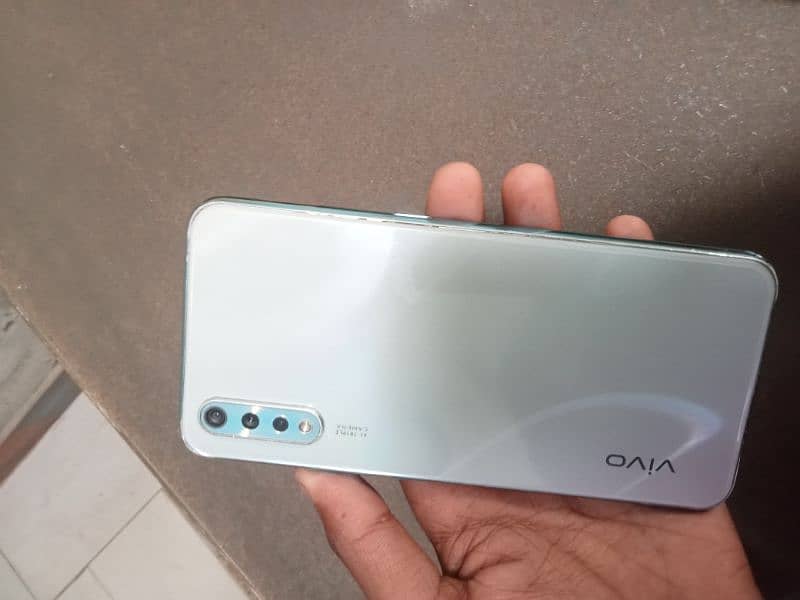 vivo s1 5