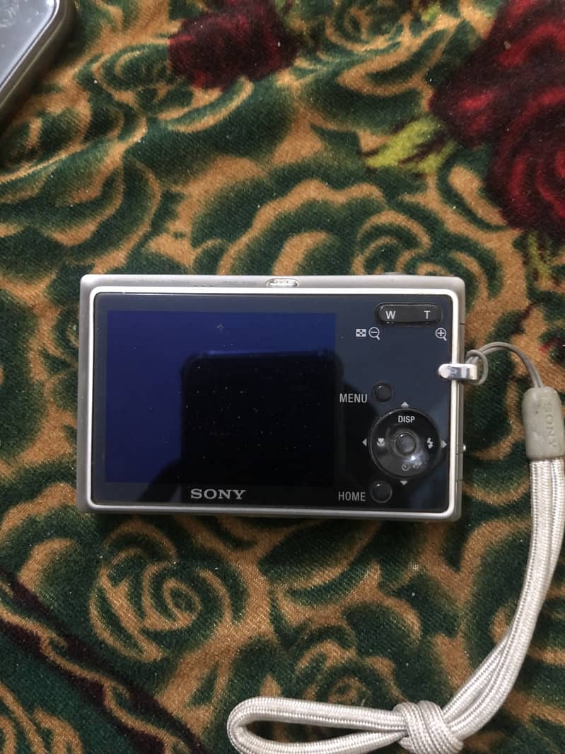 Sony DSC-T20 1